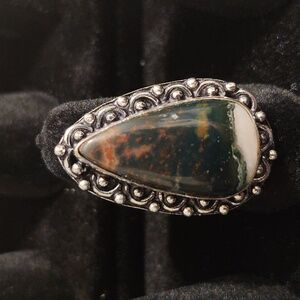 Coffee jasper gemstone ring, size 6.5, stamped 925, silver plated